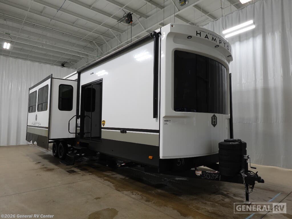 New 2025 CrossRoads Hampton 378DBB available in Ocala, Florida