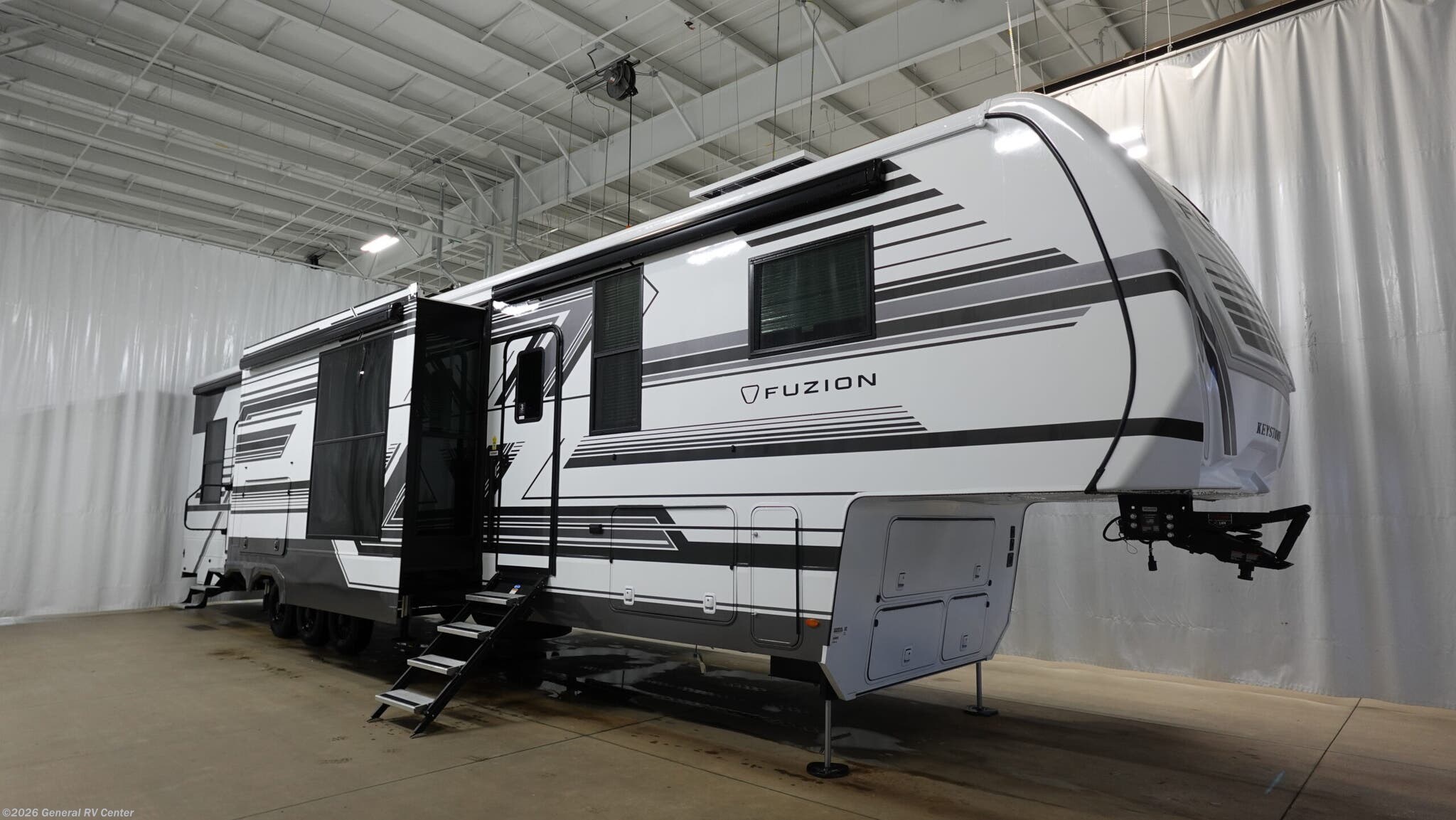 New 2026 Keystone Fuzion 432 available in Ocala, Florida