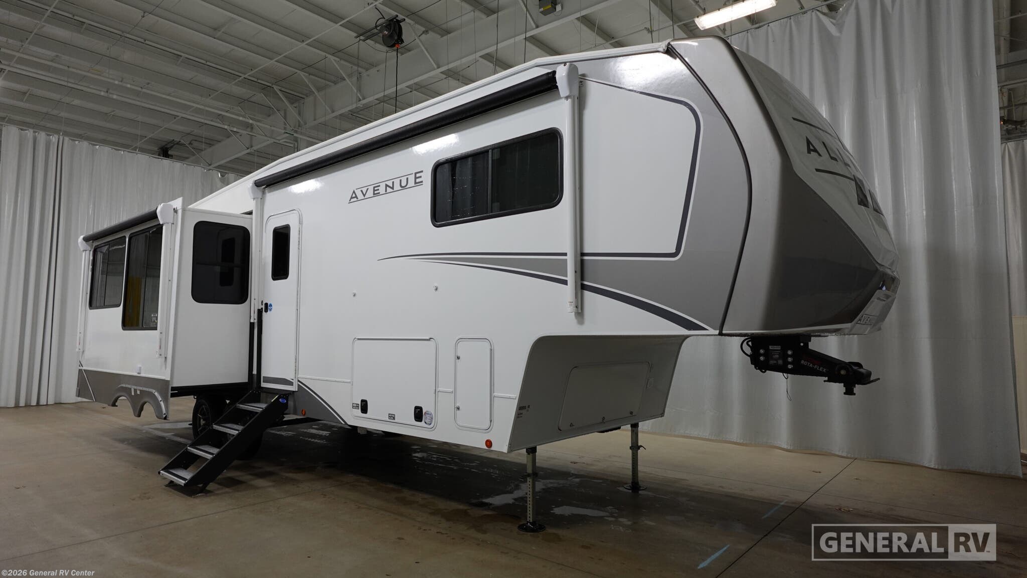New 2026 Alliance RV Avenue 32RLS available in Ocala, Florida