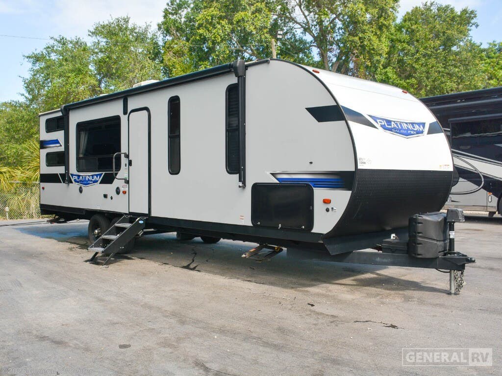 Used 2023 Forest River Salem 270RTKX available in Ocala, Florida