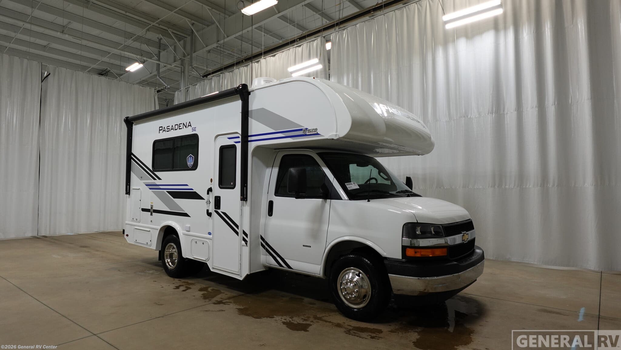 New 2026 Thor Motor Coach Pasadena SE SX19 Chevy available in Ocala, Florida