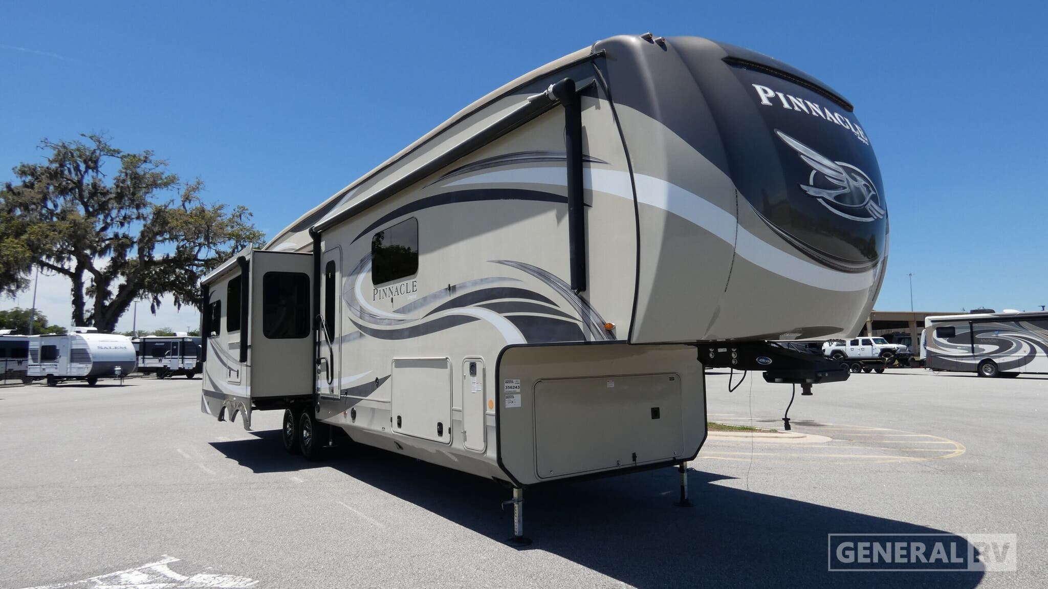 Used 2019 Jayco Pinnacle 36FBTS available in Ocala, Florida