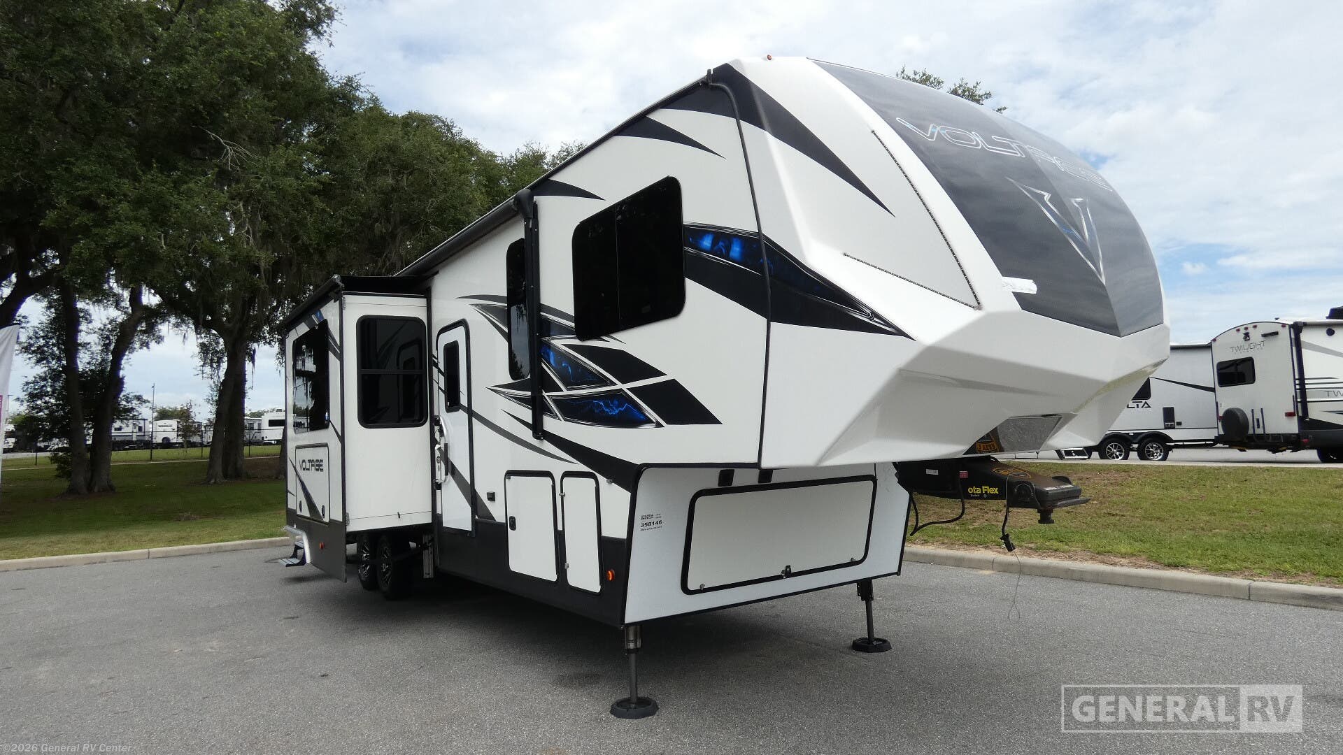 Used 2019 Dutchmen Voltage 3615 available in Ocala, Florida