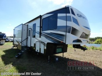 New 2023 Heartland Gravity 3550 available in Dover, Florida