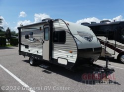 Used 2017 Starcraft Autumn Ridge Mini 18BHS available in Dover, Florida