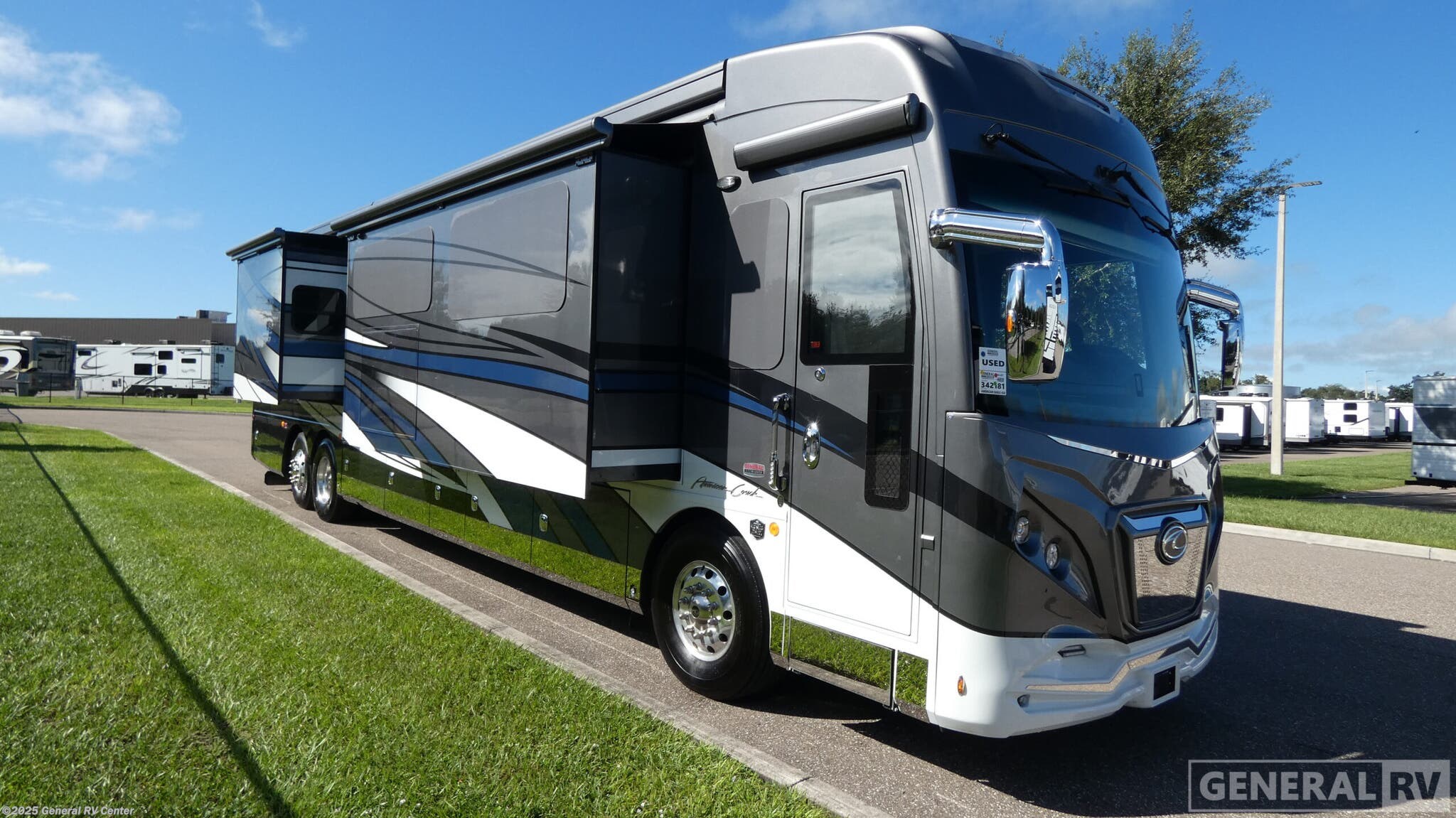 Used 2023 American Coach American Eagle 45G-3SL available in Dover, Florida