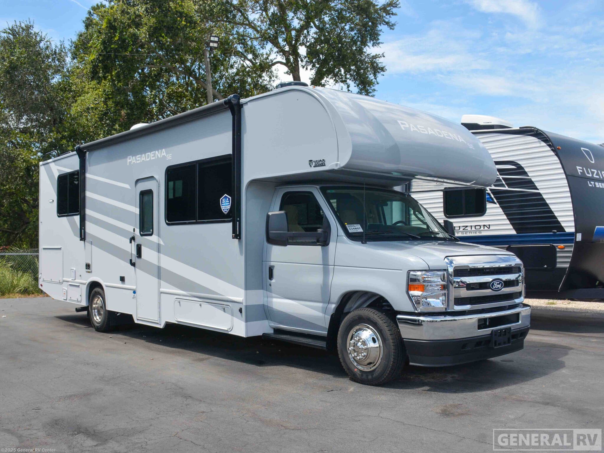 New 2026 Thor Motor Coach Pasadena SE28 available in Dover, Florida