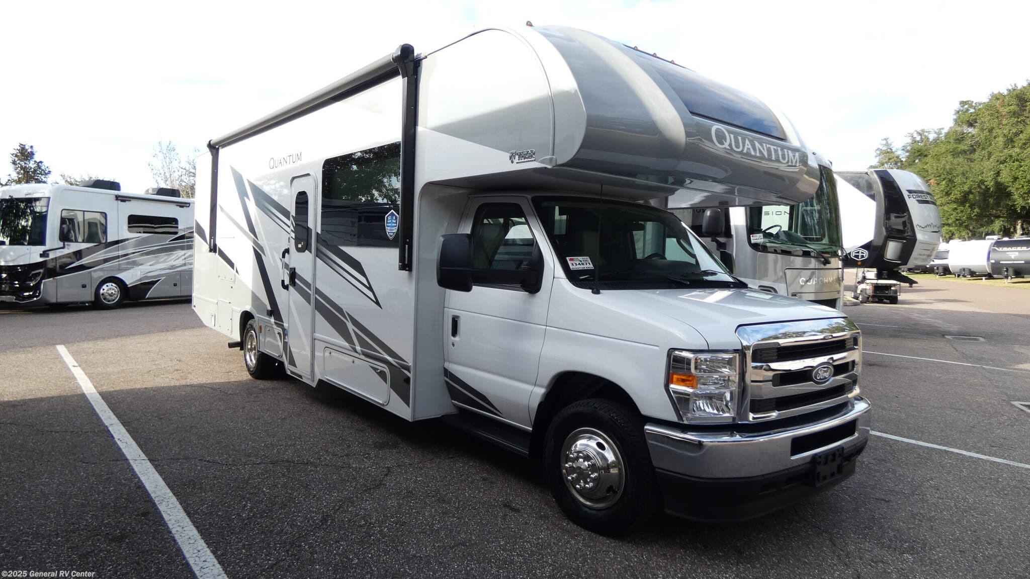 New 2026 Thor Motor Coach Quantum KW29 available in Dover, Florida