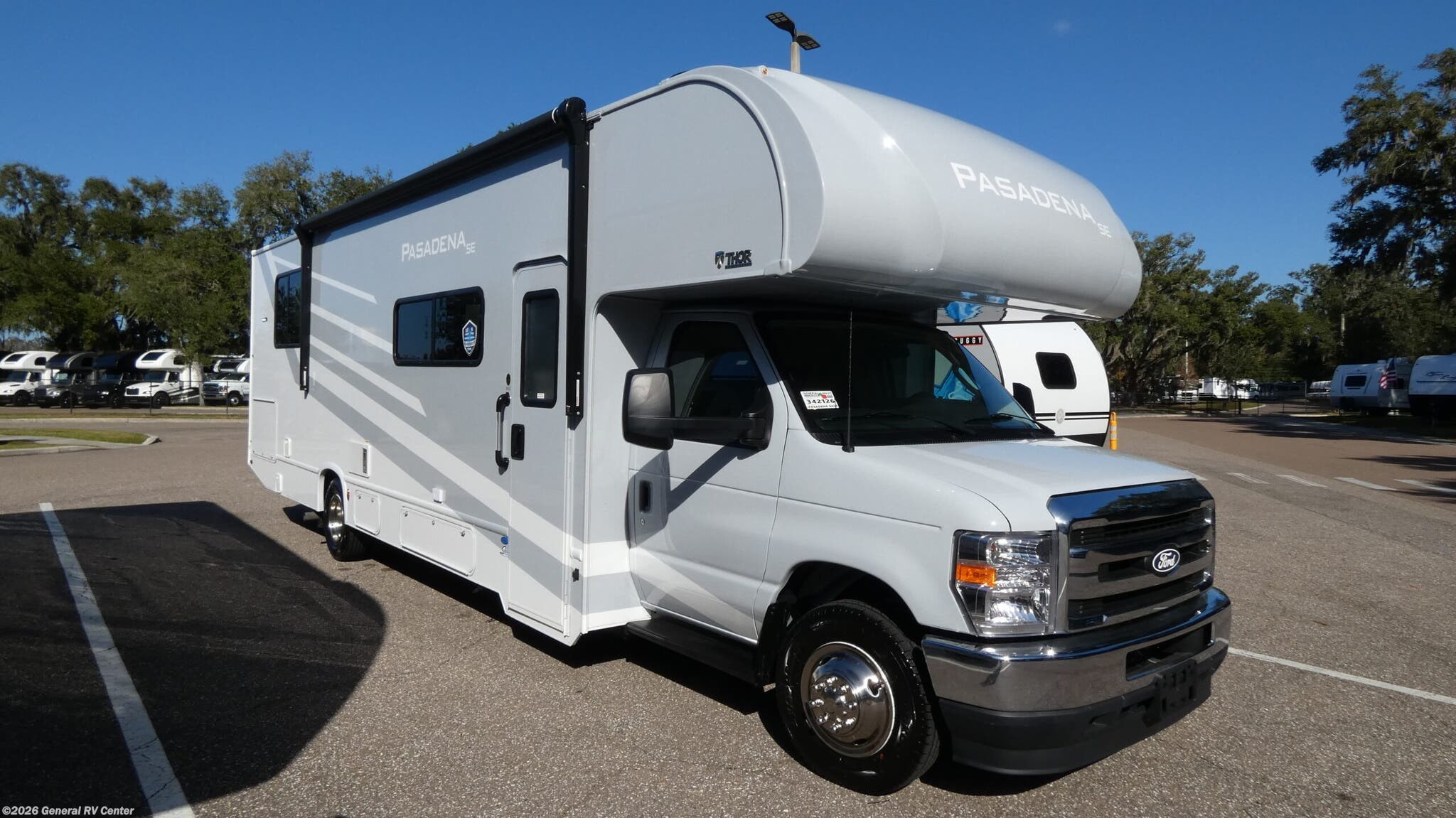 New 2026 Thor Motor Coach Pasadena SE SH31 available in Dover, Florida