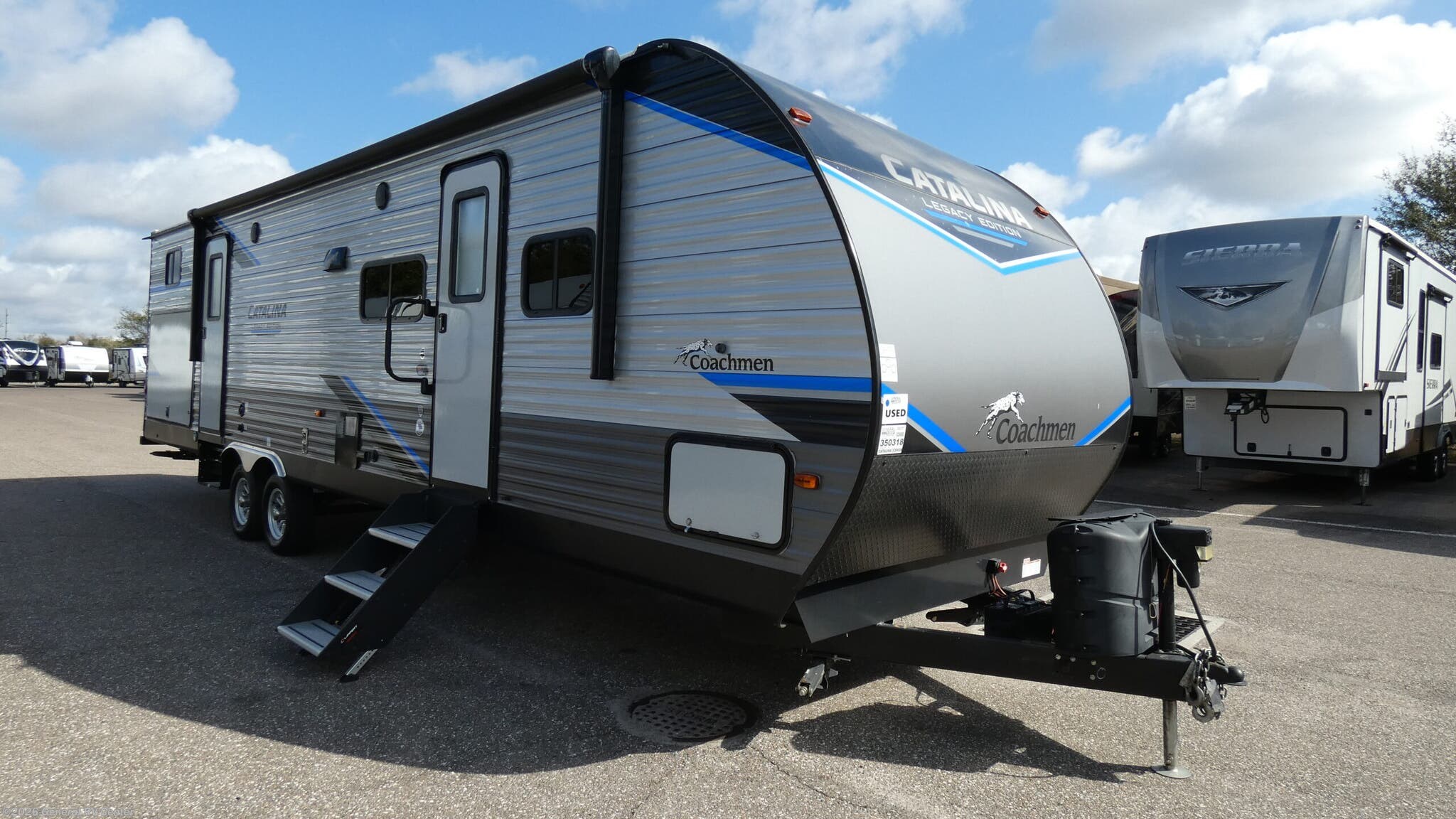 Used 2022 Coachmen Catalina LEGACY 323BHDSCK available in Dover, Florida