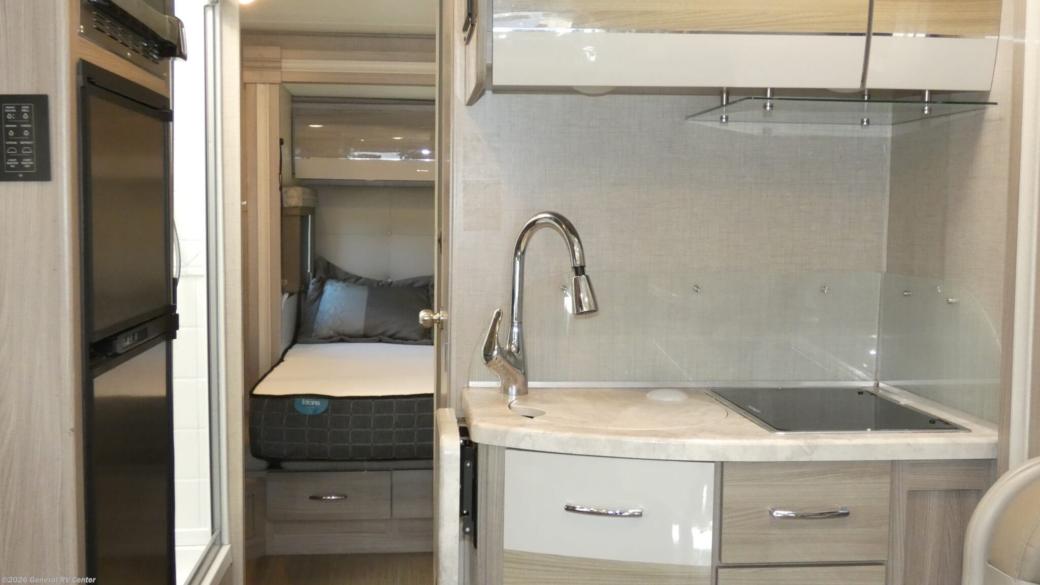 Used 2022 Thor Motor Coach Delano SPRINTER 24RW available in Dover, Florida