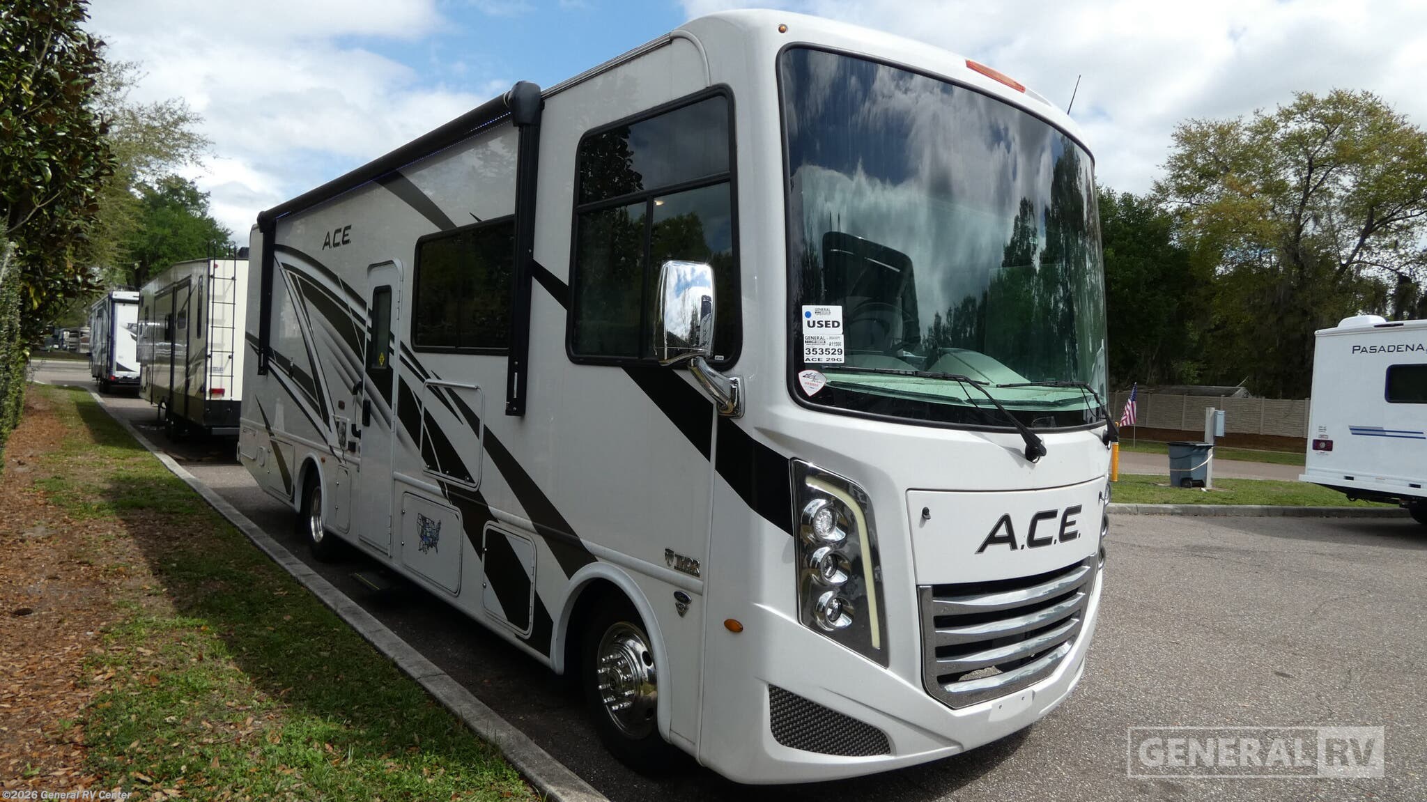 Used 2024 Thor Motor Coach  ACE 29G available in Dover, Florida
