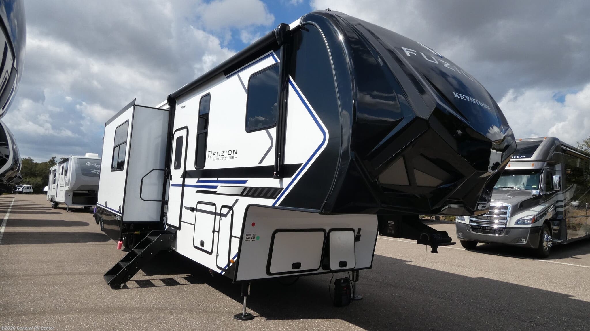 New 2026 Keystone Impact 422 available in Dover, Florida