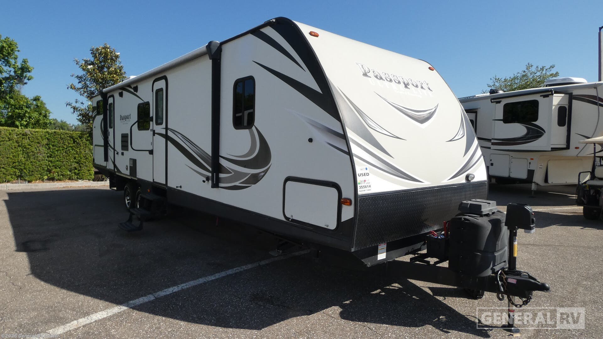 Used 2018 Keystone Passport Ultra Lite 3350BH available in Dover, Florida