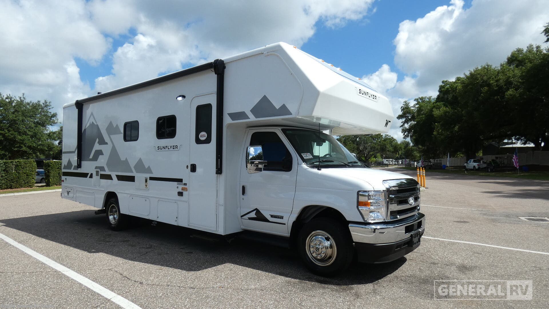 New 2027 Winnebago Sunflyer 28MB available in Dover, Florida