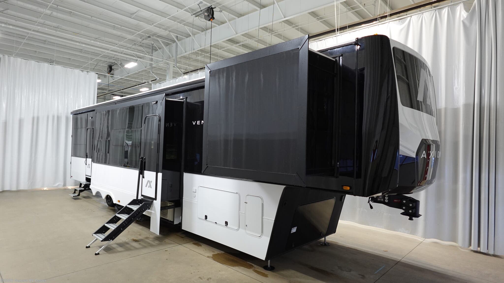 New 2026 Axiom Vendetta V4250 available in Dover, Florida