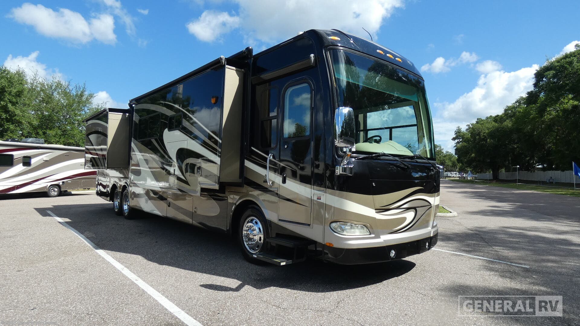 Used 2011 Thor Motor Coach Tuscany 42FK available in Dover, Florida