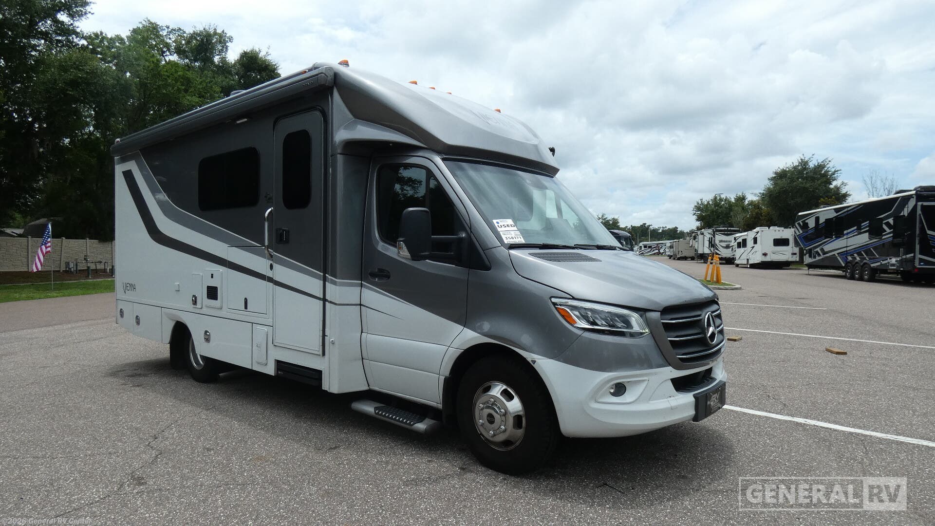 Used 2024 Renegade  VIENNA 25RML available in Dover, Florida