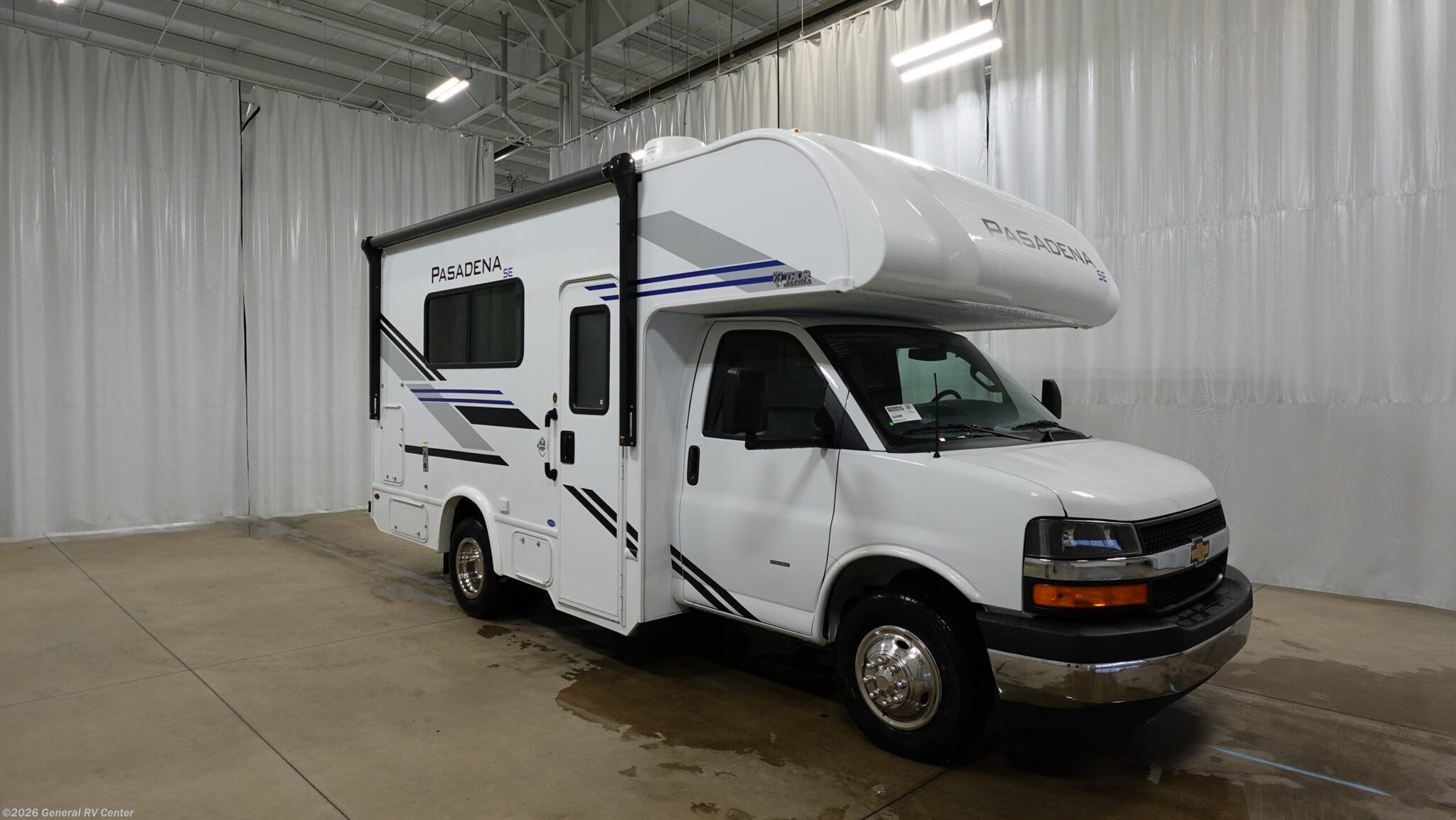 New 2026 Thor Motor Coach Pasadena SE SX19 Chevy available in Dover, Florida
