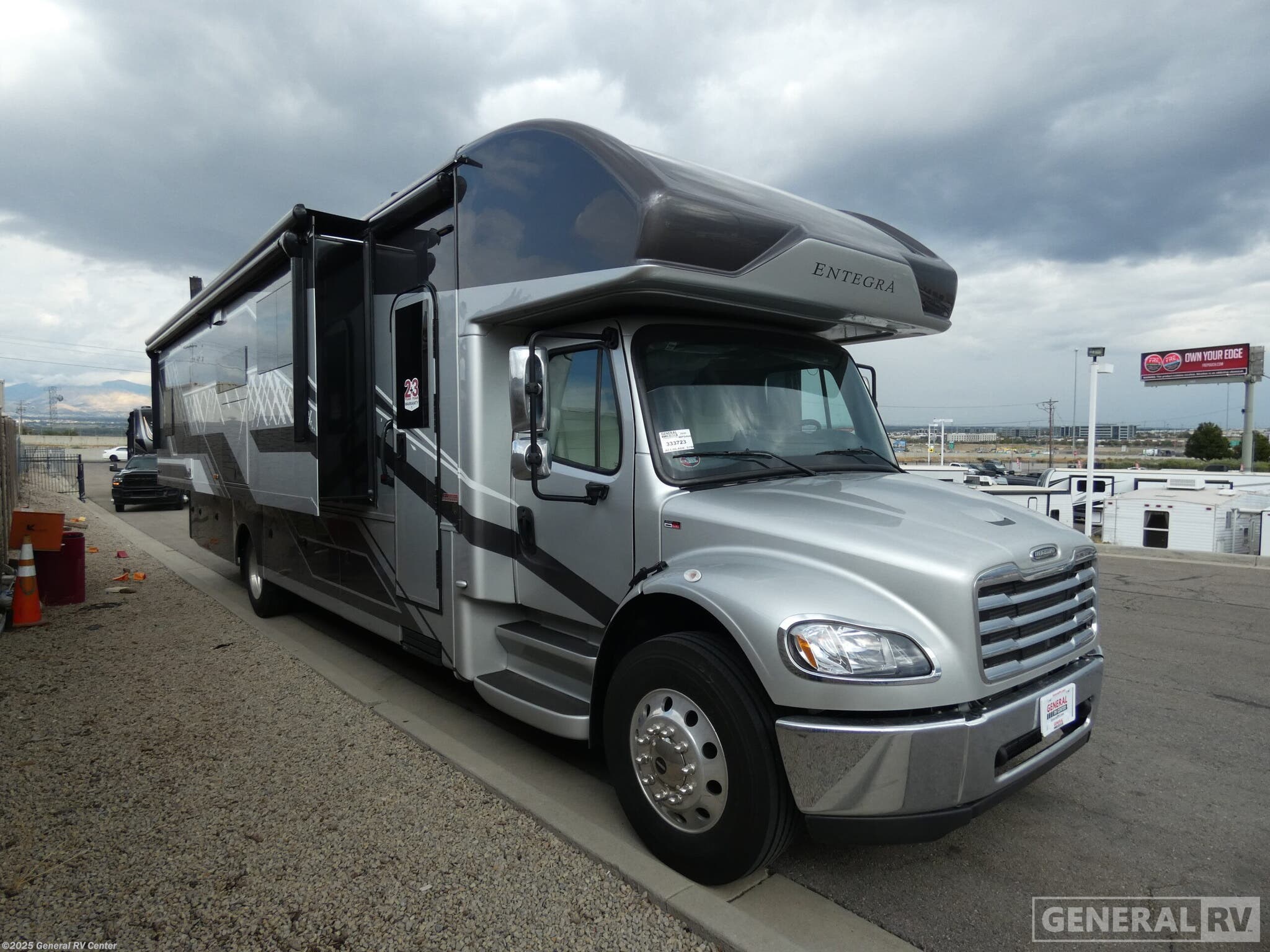 New 2026 Entegra Coach Accolade 37M available in Draper, Utah