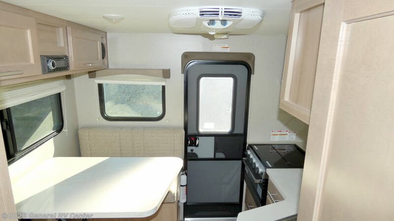 Used 2023 Adventurer  86FB available in Draper, Utah