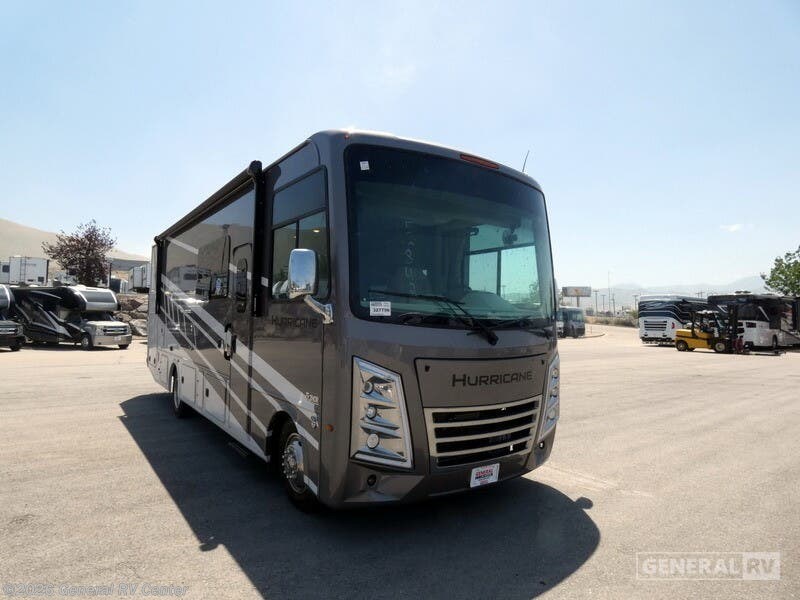New 2026 Thor Motor Coach Hurricane 29L available in Draper, Utah