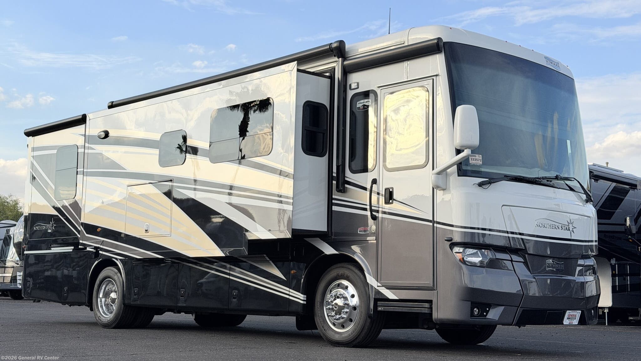 New 2025 Newmar Northern Star 3418 available in Draper, Utah