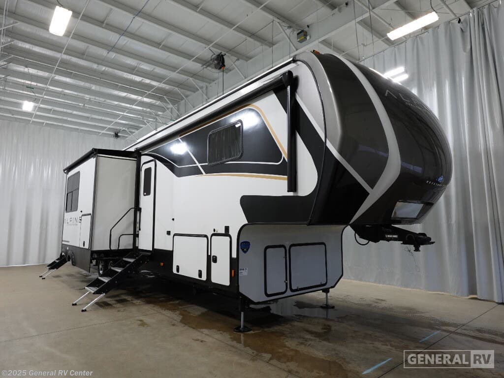 New 2025 Keystone Avalanche 380LT available in Ashland, Virginia