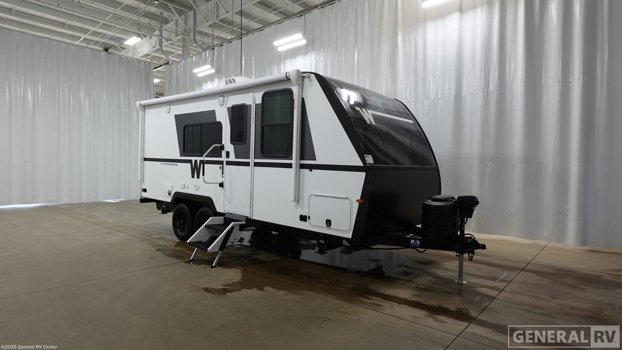 New 2026 Winnebago Micro Minnie 2108DS available in Ashland, Virginia