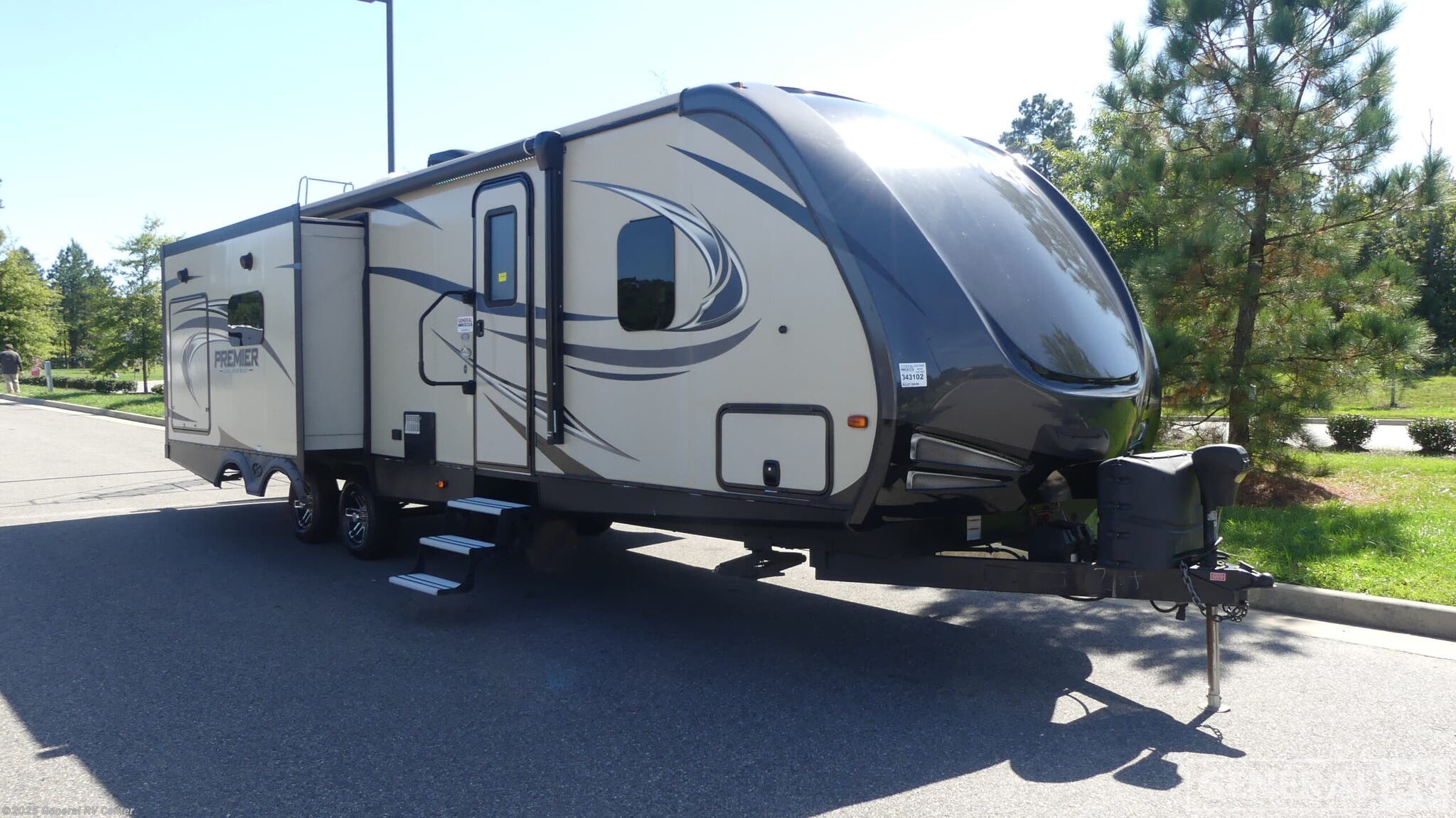 Used 2018 Keystone Premier Ultra Lite 30RIPR available in Ashland, Virginia