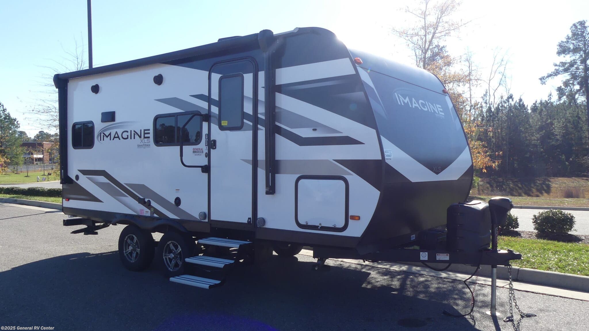 Used 2023 Grand Design Imagine 17MKE available in Ashland, Virginia