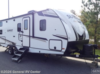 Used 2022 Keystone SUNSET TRAIL 242BH available in Ashland, Virginia