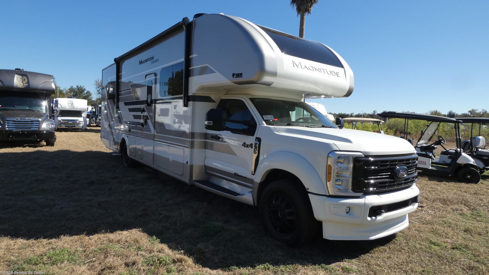 New 2026 Thor Motor Coach Magnitude L35 available in Ashland, Virginia