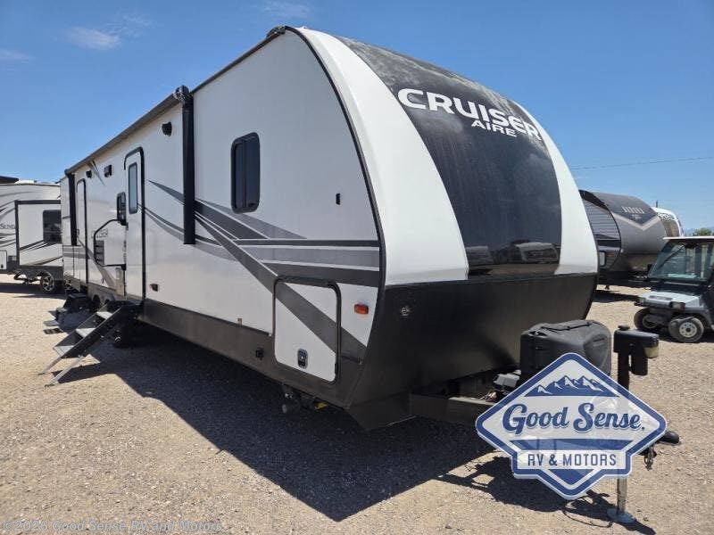 Used 2021 CrossRoads Cruiser Aire CR33BHB available in Albuquerque, New Mexico
