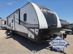 Used 2021 CrossRoads Cruiser Aire CR33BHB available in Albuquerque, New Mexico
