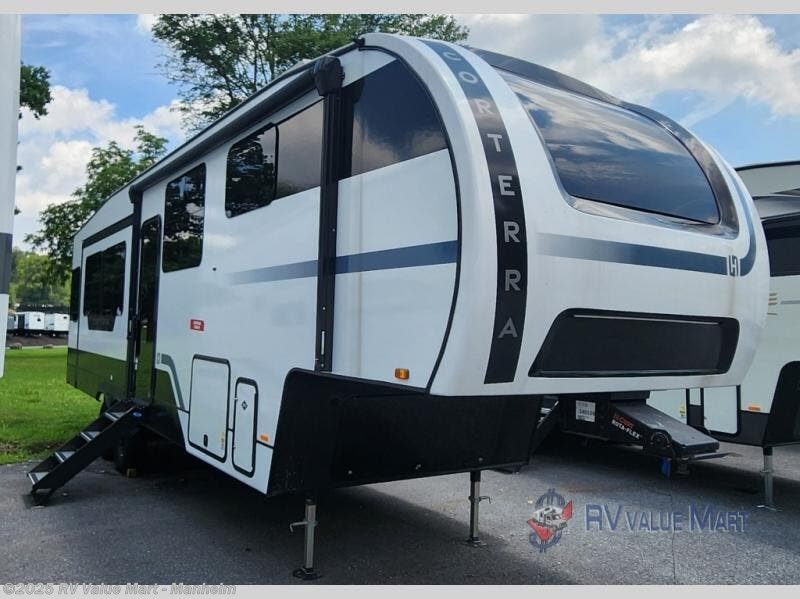 New 2025 Heartland Corterra CT3.0 available in Manheim, Pennsylvania