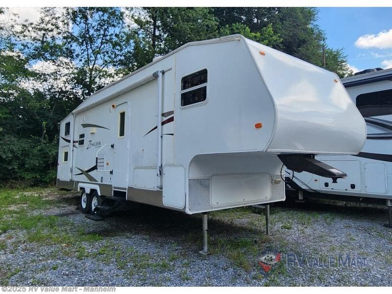 Used 2008 CrossRoads Zinger ZF300RB available in Manheim, Pennsylvania