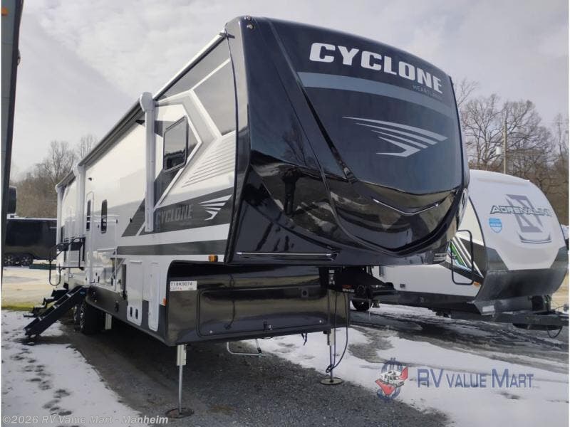 New 2026 Heartland Cyclone 3511 available in Manheim, Pennsylvania