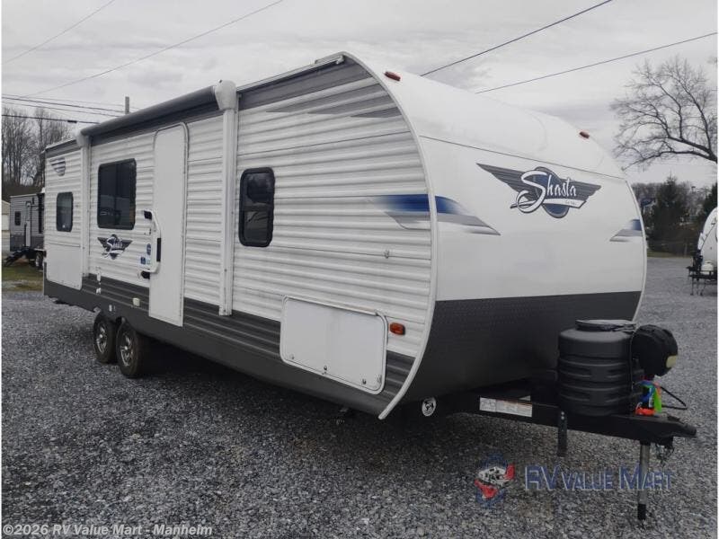 Used 2022 Shasta Shasta 26BH available in Manheim, Pennsylvania