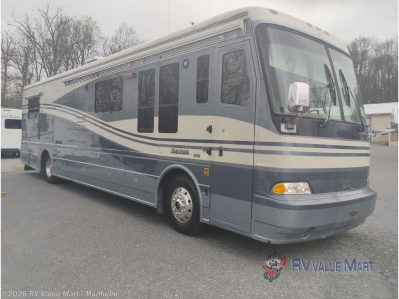 Used 2001 Beaver  MARQUISE 40' FD Q SHR available in Manheim, Pennsylvania