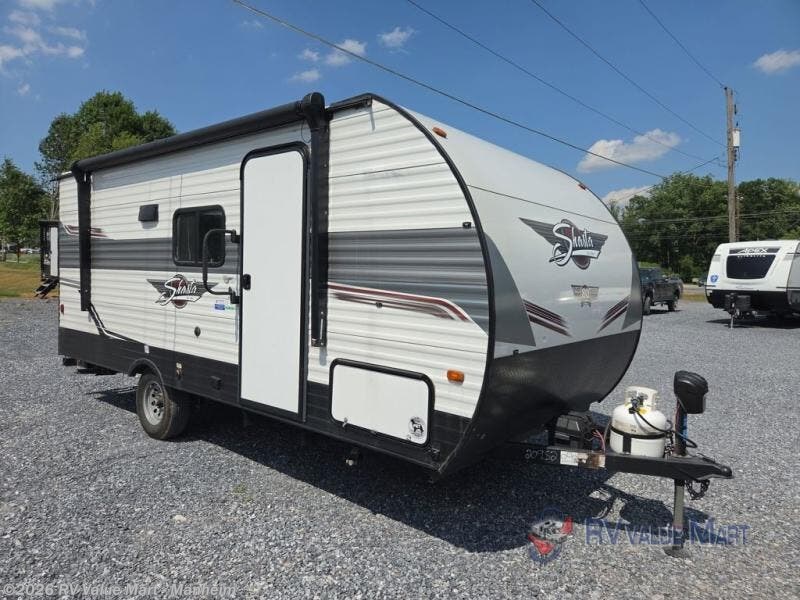 Used 2023 Forest River  Shasta 18BH available in Manheim, Pennsylvania
