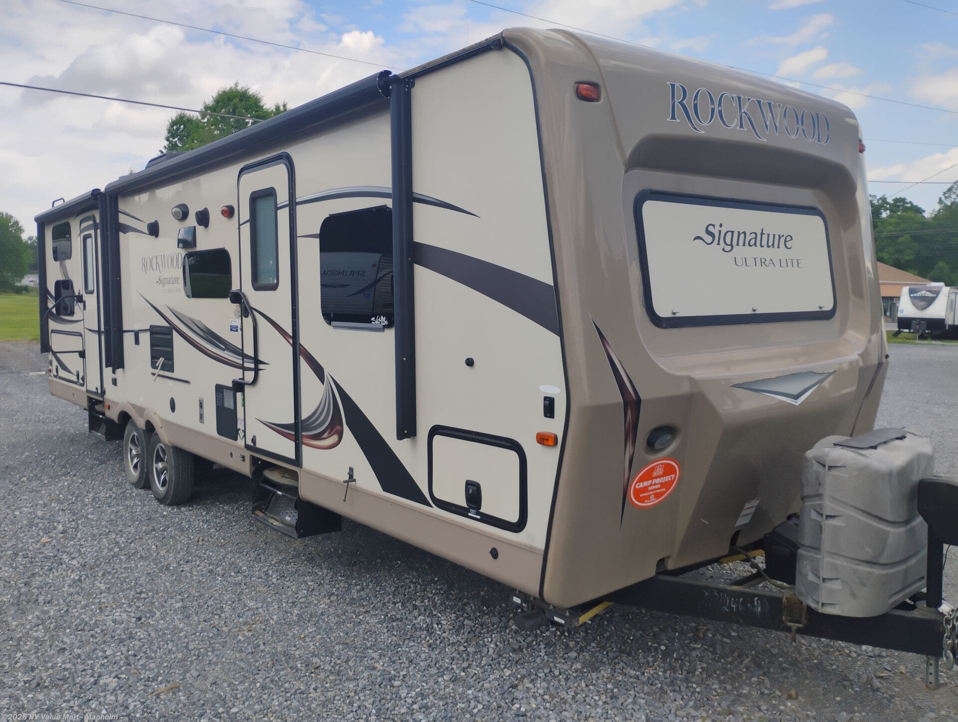 Used 2016 Forest River Rockwood Signature Ultra Lite 8311WS available in Manheim, Pennsylvania