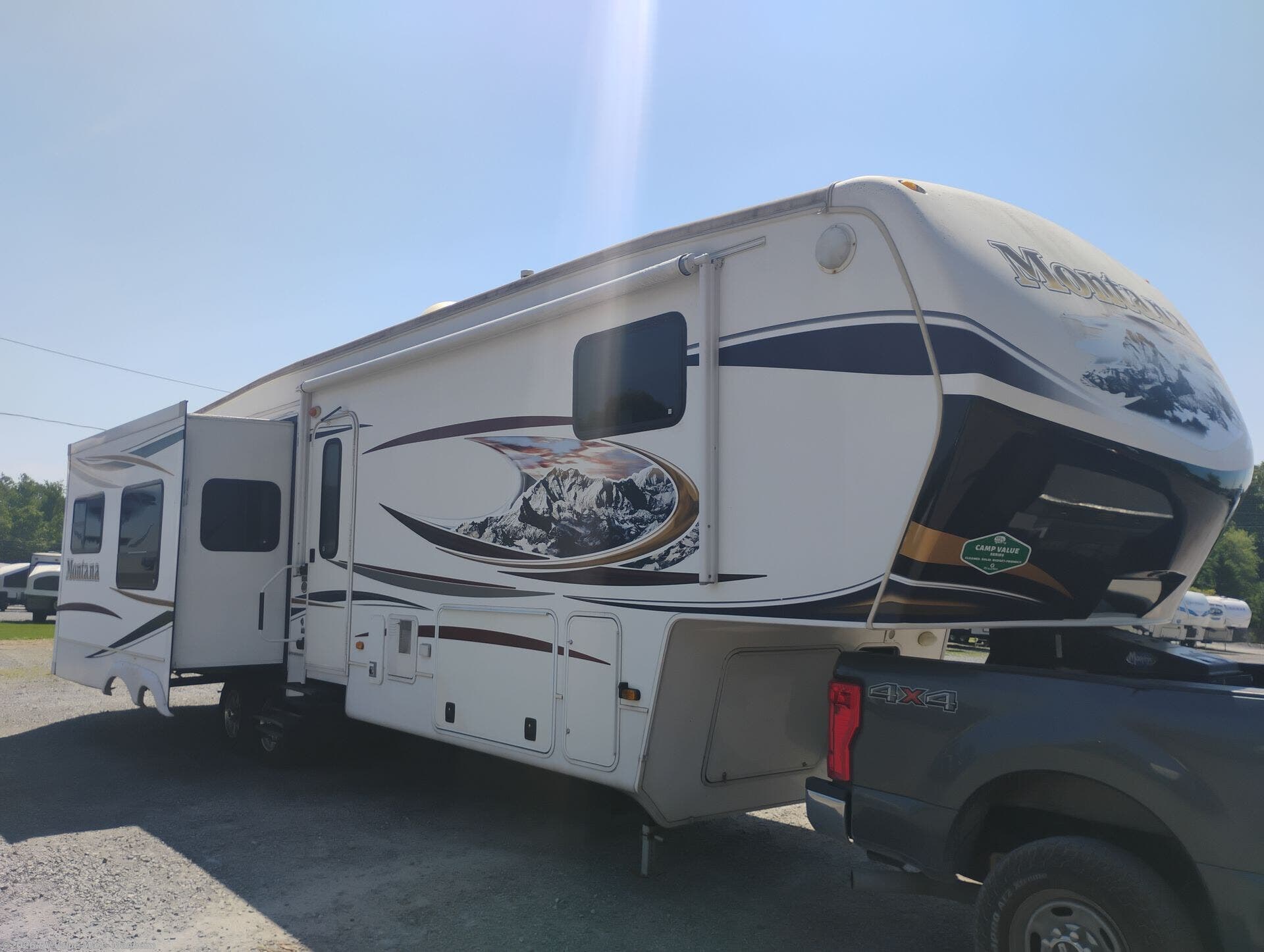 Used 2012 Keystone Montana 3700RL available in Manheim, Pennsylvania