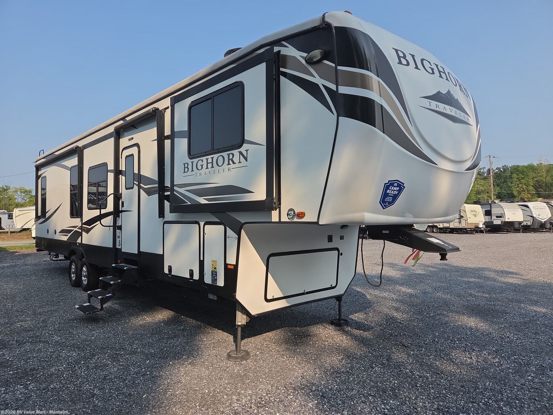 Used 2019 Heartland Bighorn 39FL available in Manheim, Pennsylvania