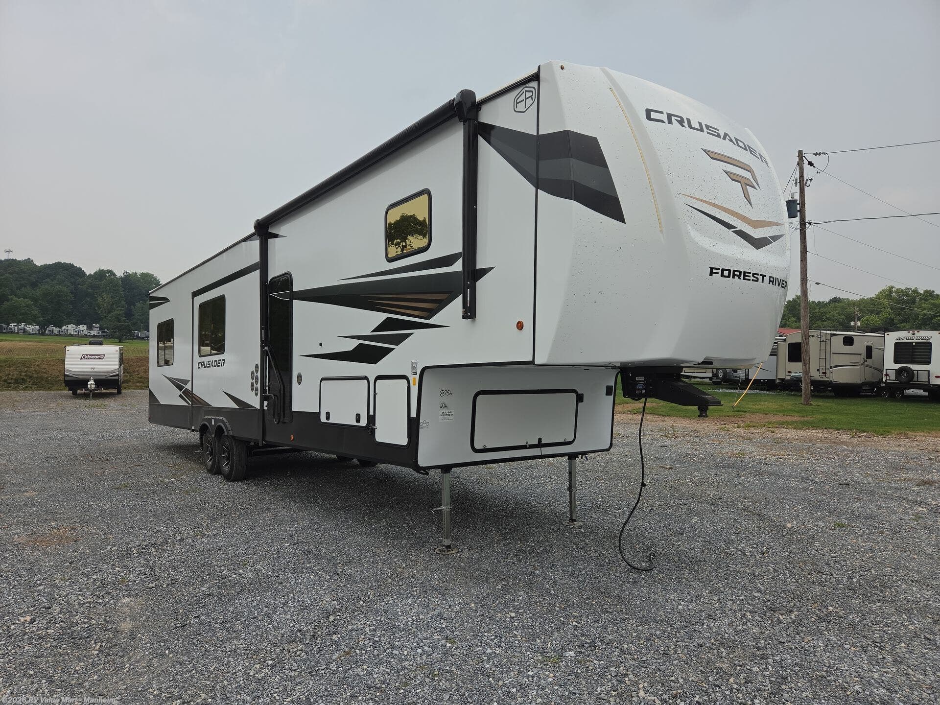 New 2027 Prime Time Crusader 2SUITE available in Manheim, Pennsylvania