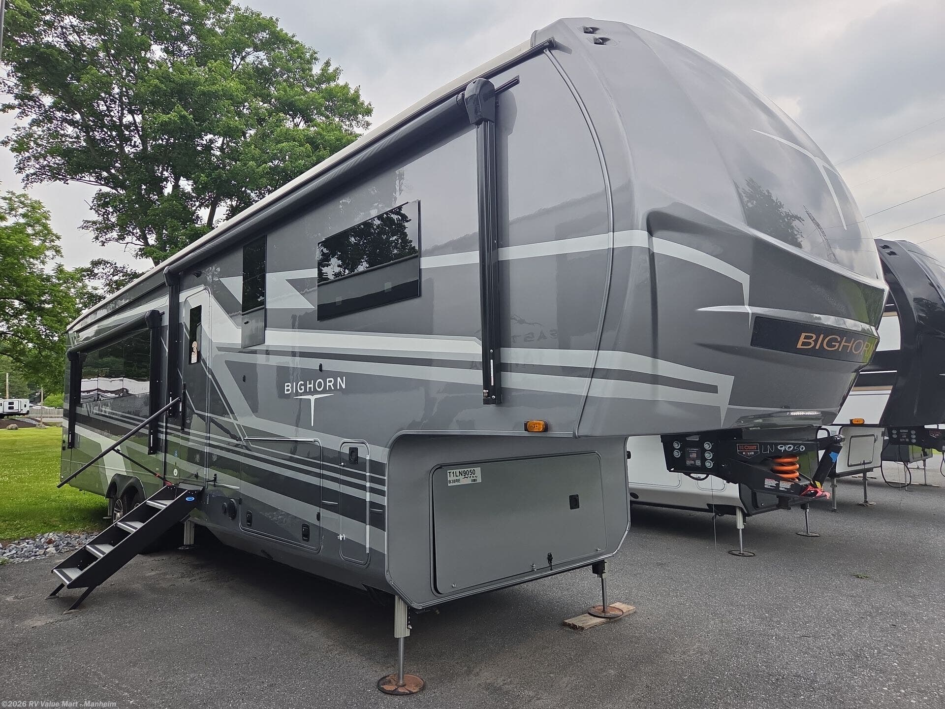 New 2026 Heartland Bighorn 38RE available in Manheim, Pennsylvania