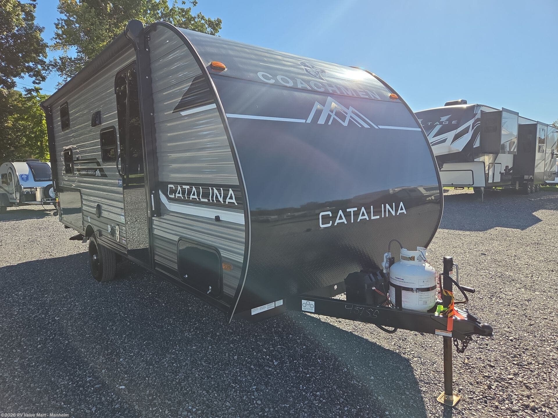 Used 2025 Coachmen Catalina 184BHS available in Manheim, Pennsylvania