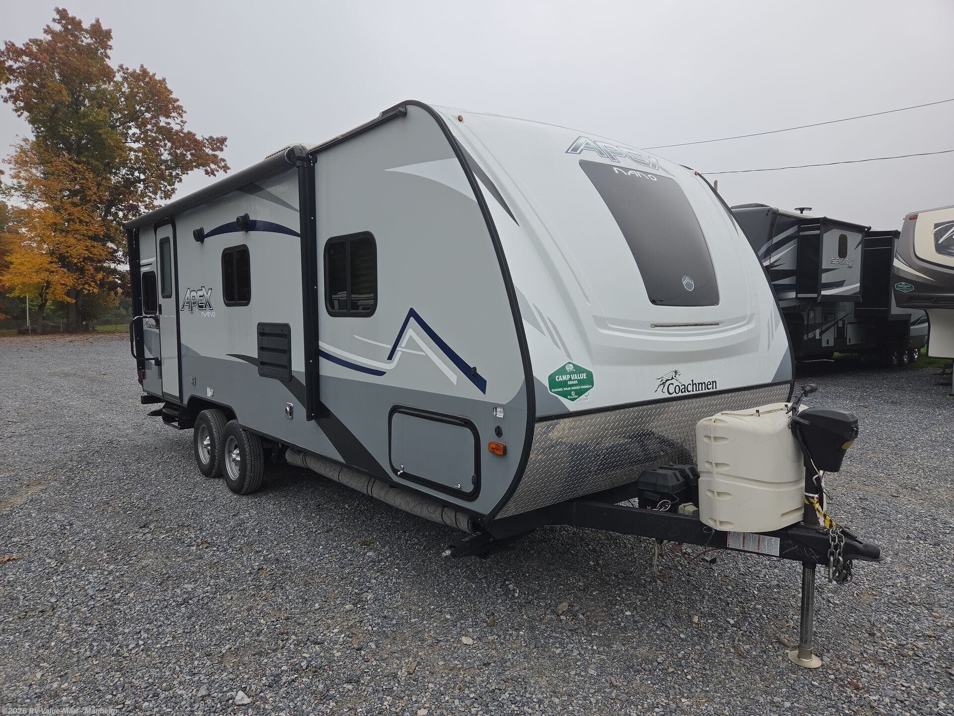 Used 2020  Coachmen Apex Nano 213RDS by Coachmen from RV Value Mart - Manheim in Manheim, PA