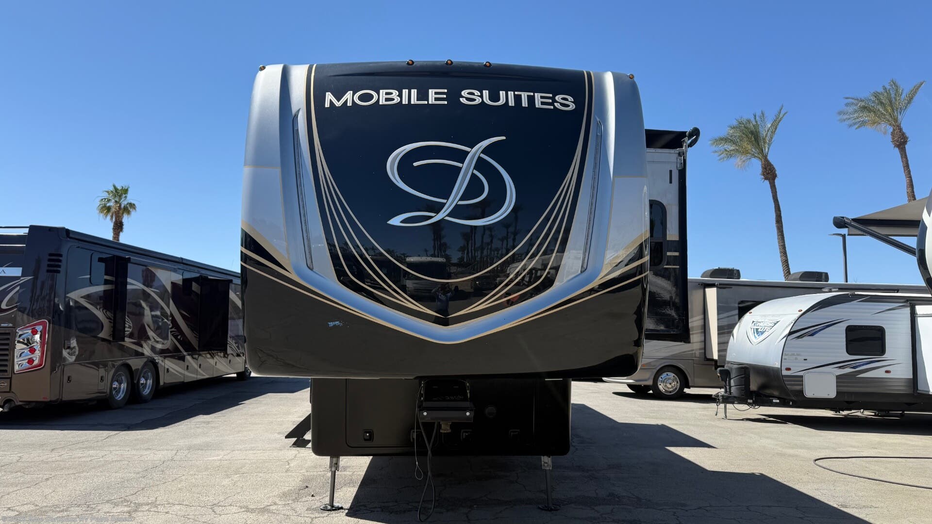 Used 2022 DRV Mobile Suites 41 RKSB4 available in Palm Desert, California