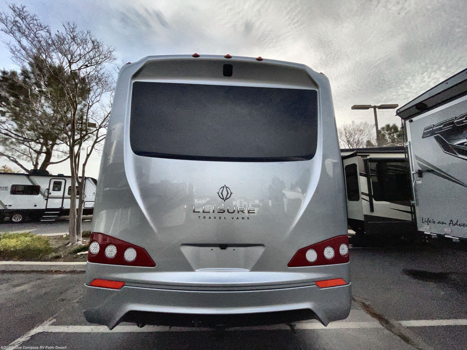 New 2026 Leisure Travel Unity U24MBL available in Palm Desert, California